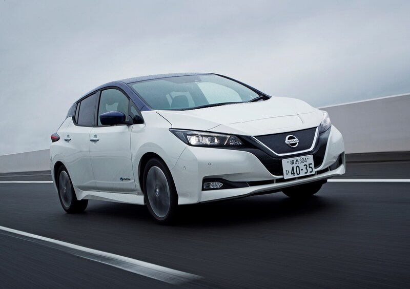 Nissan Leaf (2017-->>) (25)