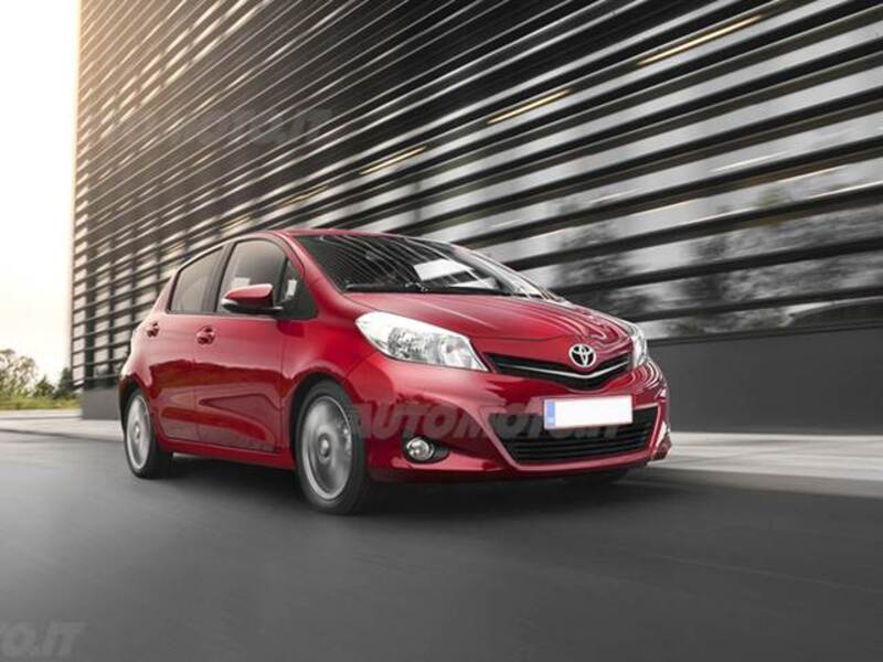 Toyota Yaris 1.0 5 porte Trend