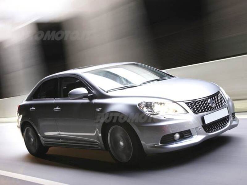 Suzuki Kizashi 2.4 2WD Sport