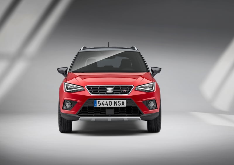 SEAT Arona (2017-->>) (21)