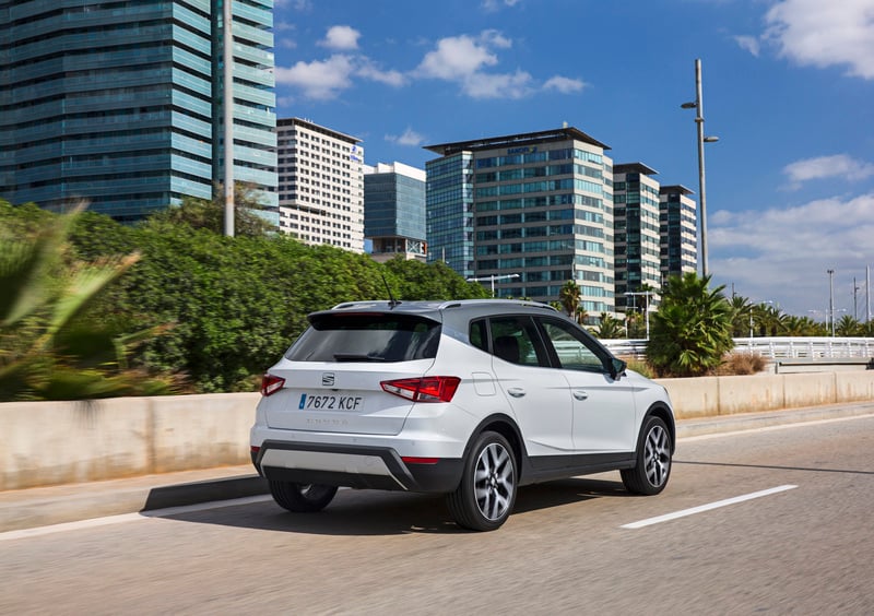 SEAT Arona (2017-->>) (22)