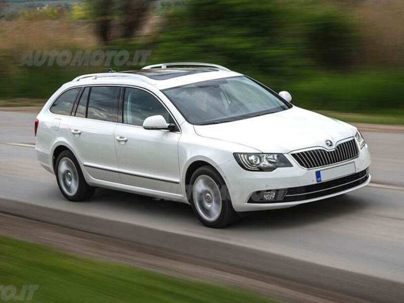 Skoda Superb Station Wagon 2.0 TDI CR 170CV Wagon Laurin&Klement