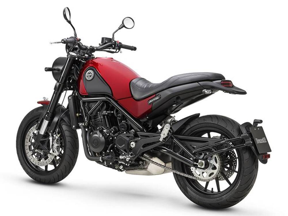 Benelli Leoncino 500 (2021 - 25) (7)