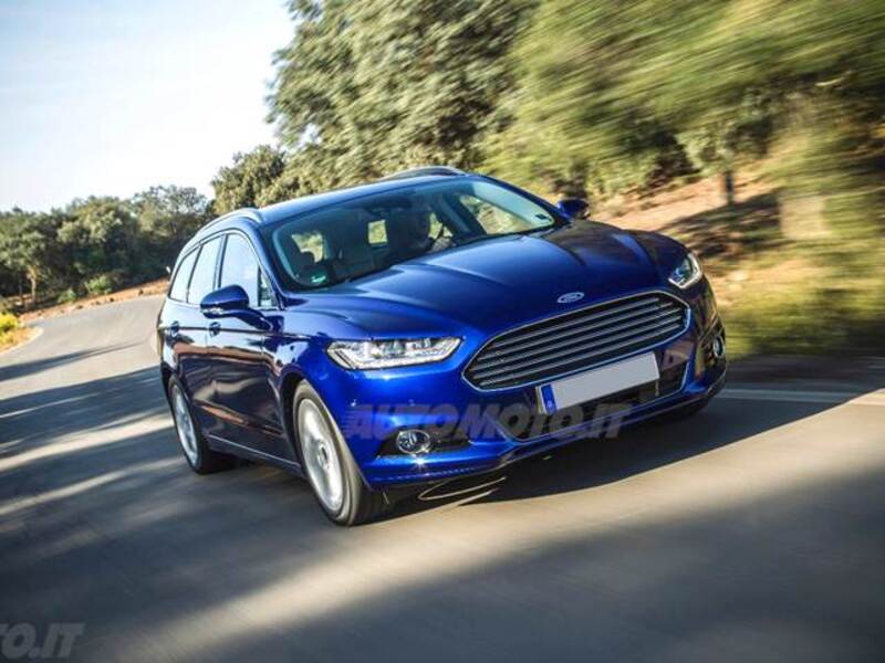 Ford Mondeo Station Wagon 2.0 EcoBoost 203 CV S&S aut. Station Wagon Titanium