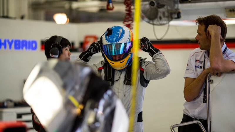 Fernando Alonso, 113 giri sulla Toyota LMP1 in Bahrain