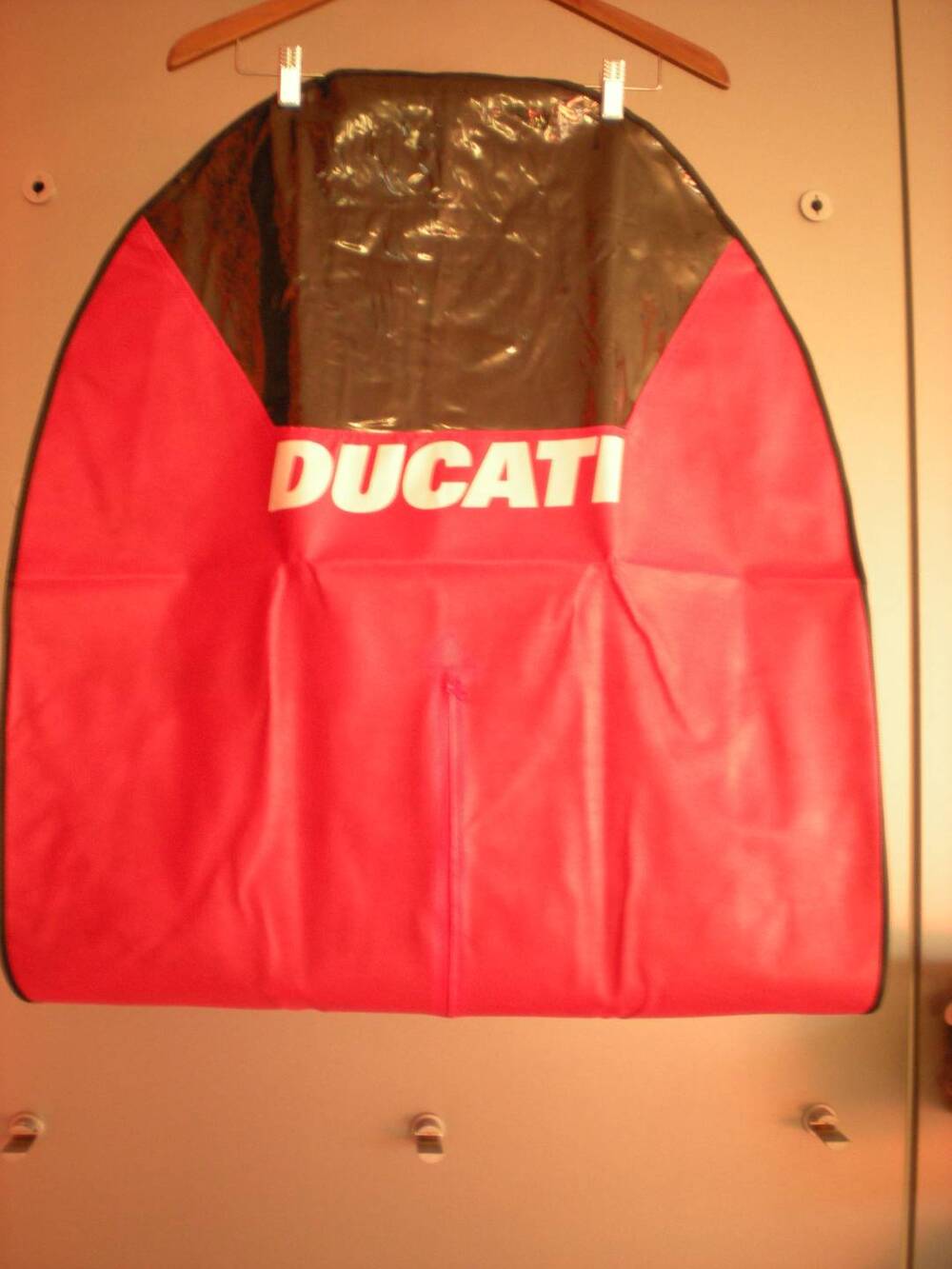 Coprituta DUCATI (2)