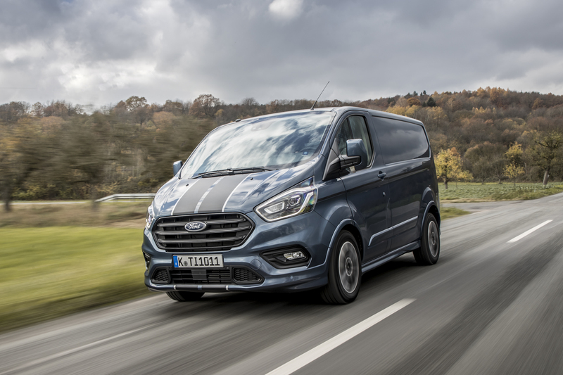 Ford Transit, prova del DNA con 400 kg [Video]