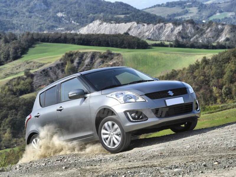 Suzuki Swift 1.2 Dualjet 4WD 5 porte B-Cool Snow S&S 