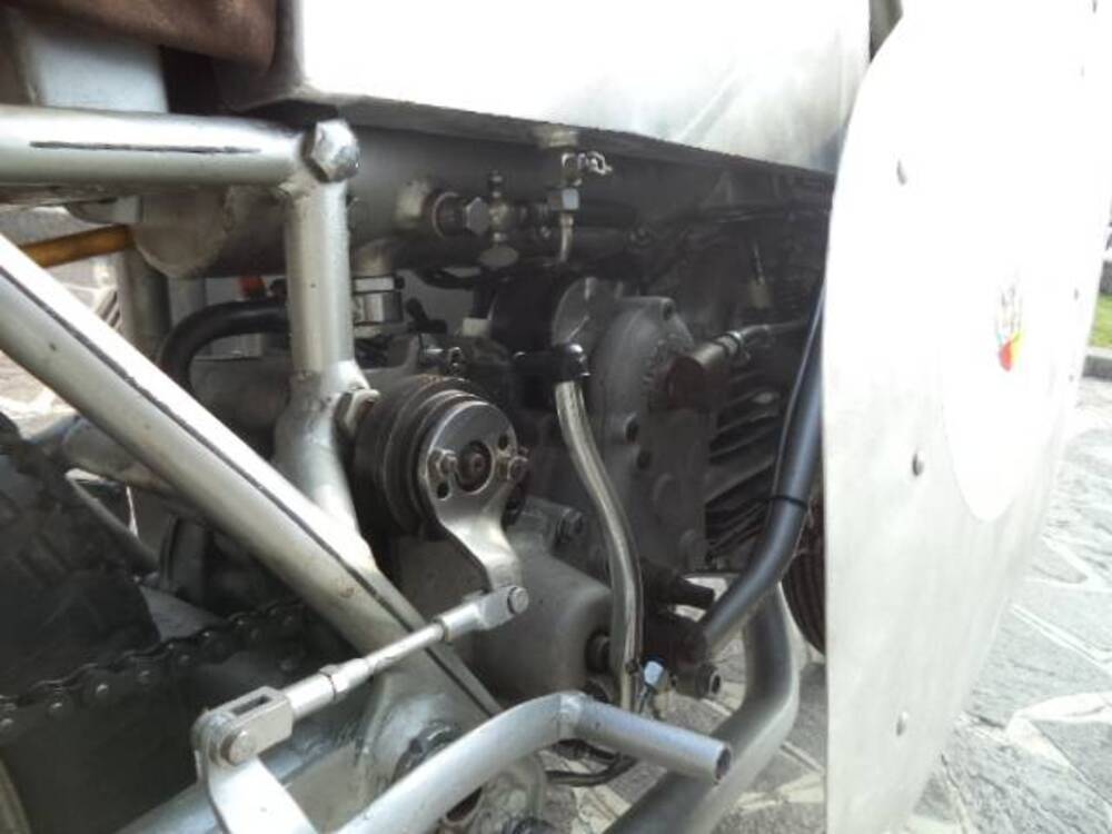 Moto Guzzi 500 CARENA CAMPANA (16)