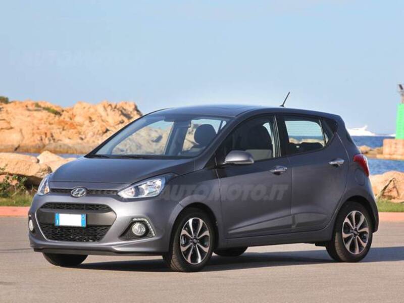 Hyundai i10 1.2 MPI Sound Edition A/T 