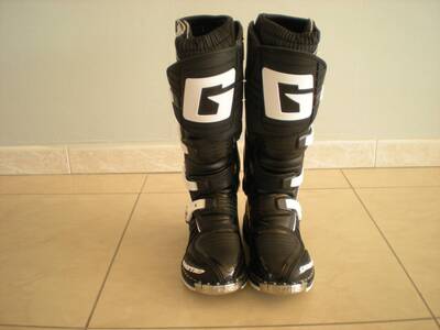 Stivale SG 10 Black Gaerne
