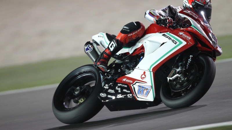 Forward con MV Agusta in SBK. Tester d&#039;eccezione: Melandri