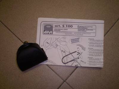 Supporto lucchetto givi