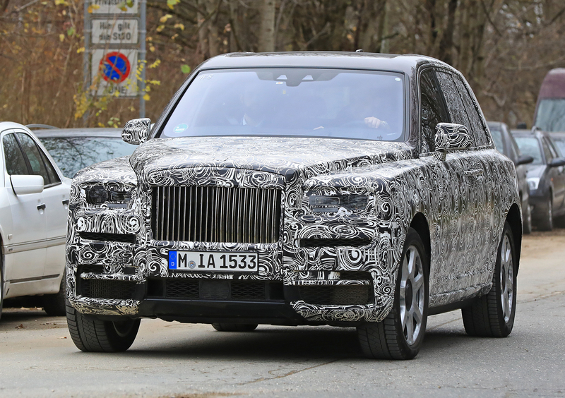 Rolls Royce Cullinan sempre pi&ugrave; vicino il nuovo SUV