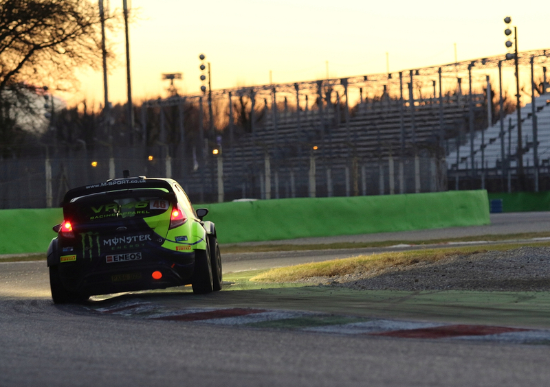 Monza Rally Show 2017, Day1: Mikkelsen – Neuville davanti a Rossi e Cairoli