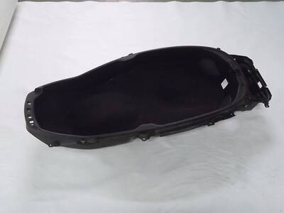 VANO SOTTO SELLA Piaggio X10