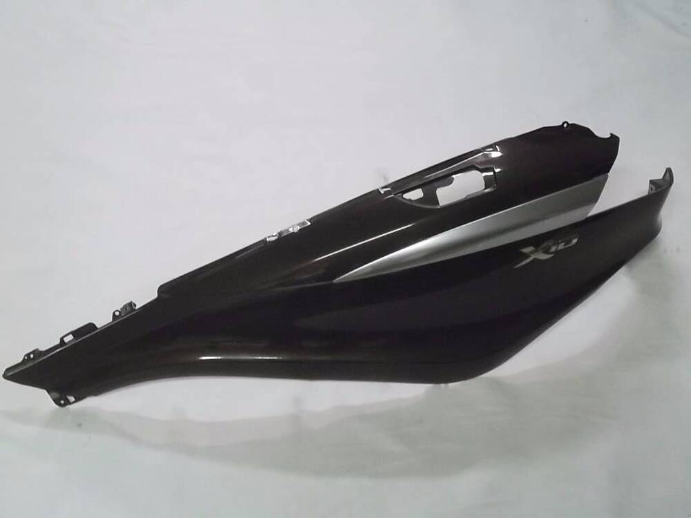 CARENA POSTERIORE SX Piaggio X10