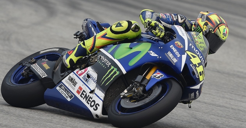 MotoGP, Sepang 2015. Rossi: &quot;Buon inizio: passo simile a Lorenzo&quot;