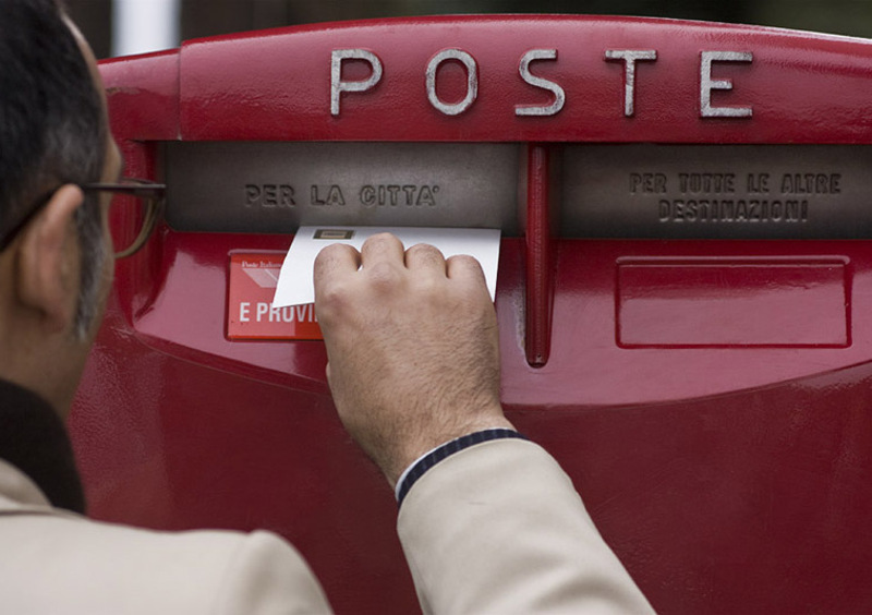 Poste Italiane vuole una Rc Auto