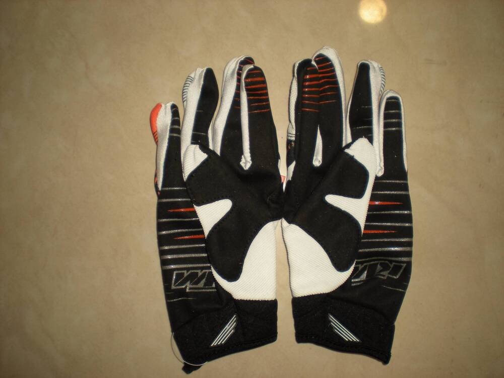 Guanti Dynamic-FX 13 Ktm (2)