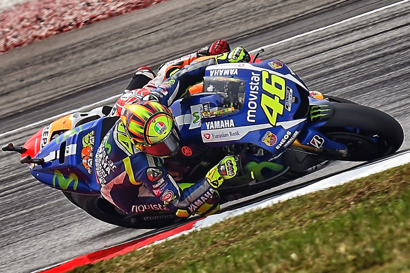 MotoGP, Sepang 2015. Le foto pi&ugrave; spettacolari