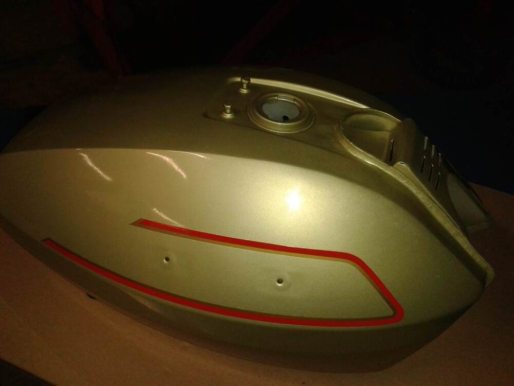 SERBATOI BENZINA MOTO GUZZI