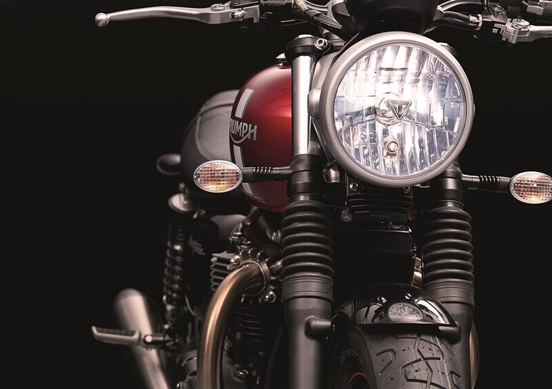 Triumph Street Twin Street Twin 900 (2016) (5)