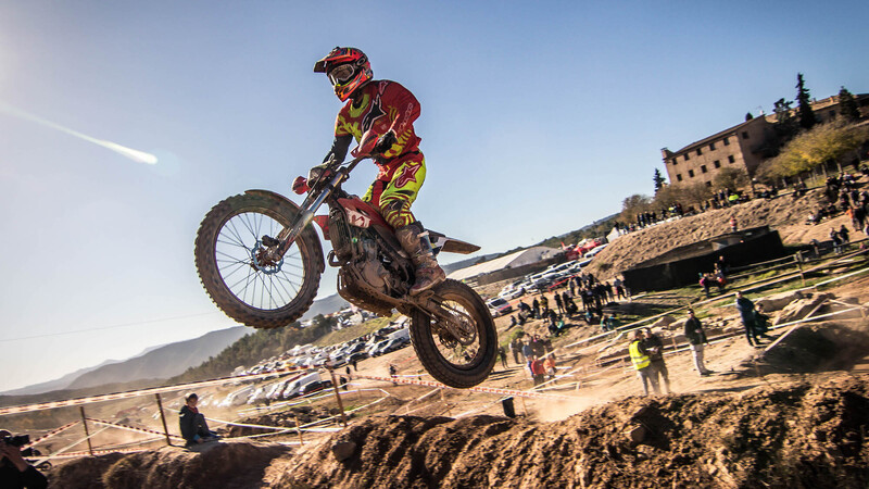 Endu-Roc: vittoria alla Montesa... 4RIDE (con Fujinami!)