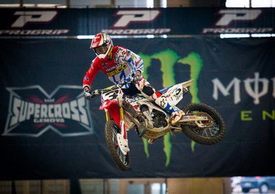 Moto.it ti porta in pista al Supercross di Genova 2015