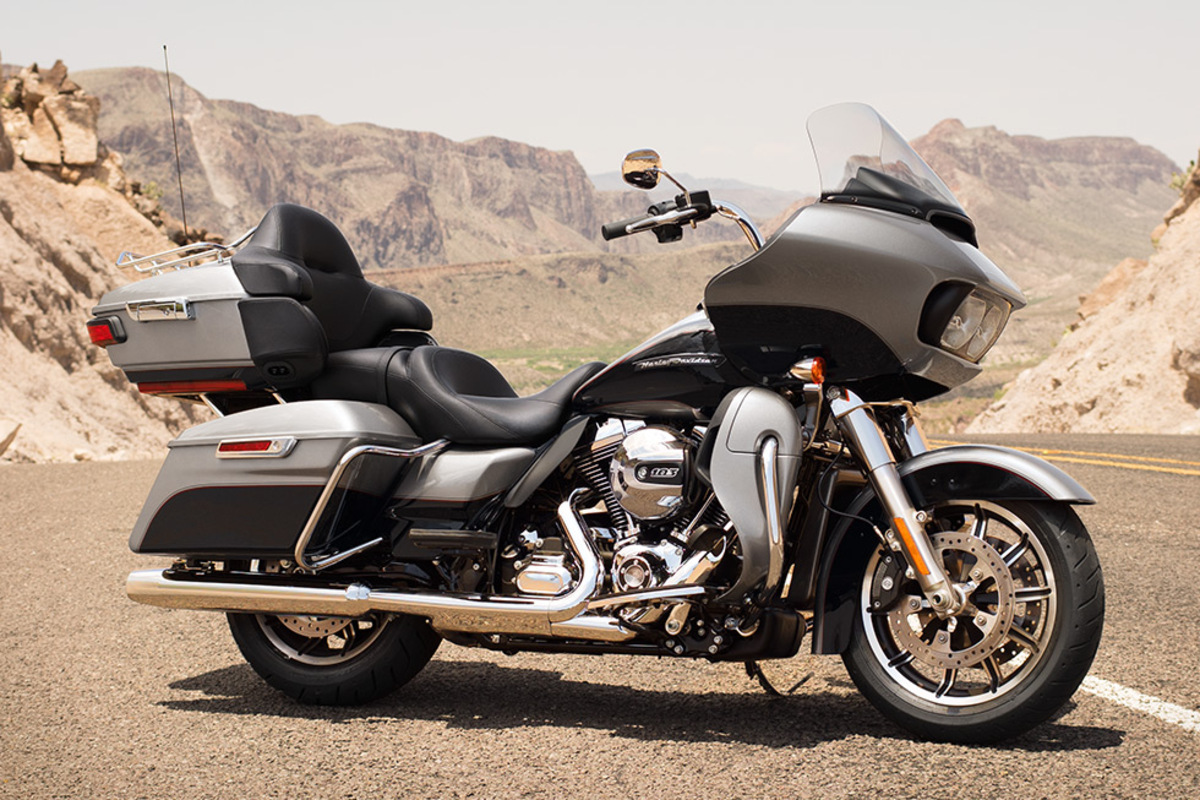 Harley-Davidson 1690 Road Glide Ultra (2015 - 16) - FLRTU
