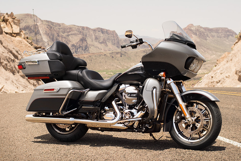 Harley-Davidson Touring 1690 Road Glide Ultra (2015 - 16) - FLRTU