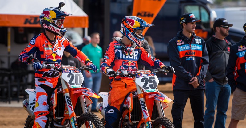 KTM Supercross: il nuovo team USA e la 450 Factory Edition