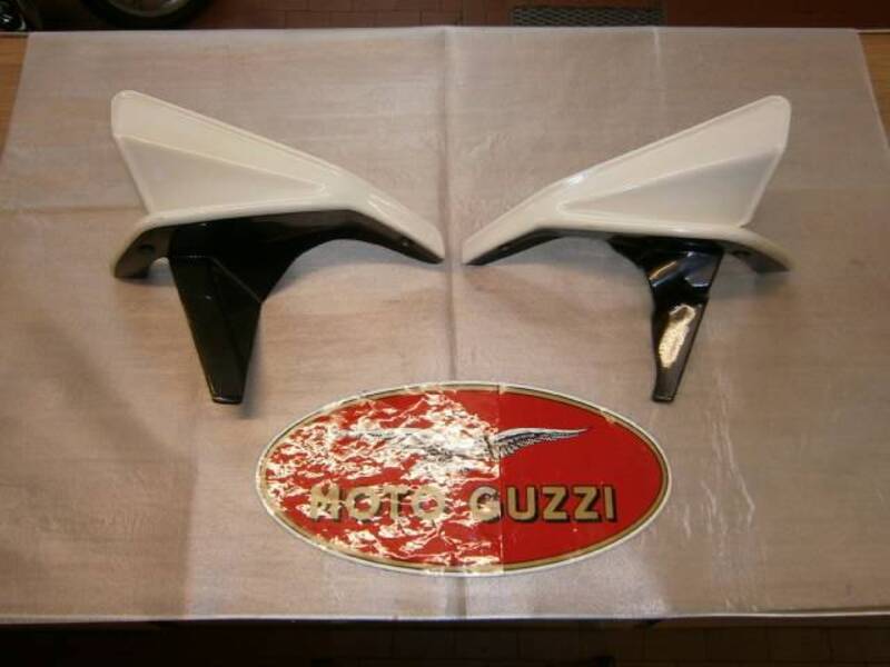 coppia fancate Moto Guzzi