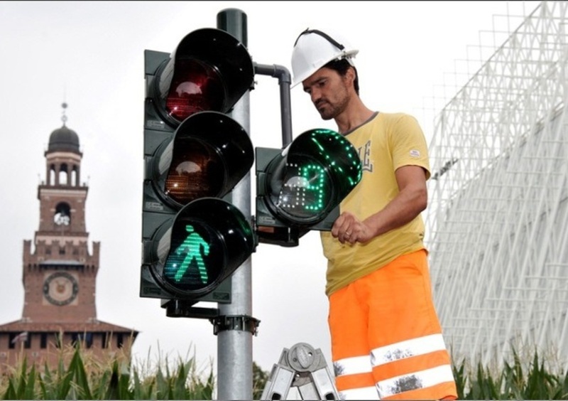 Arrivano i semafori col conto alla rovescia