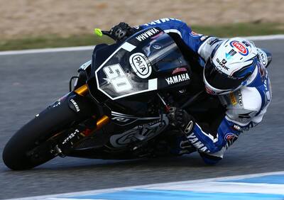 Test SBK Jerez. Le prime foto della Yamaha R1 2016