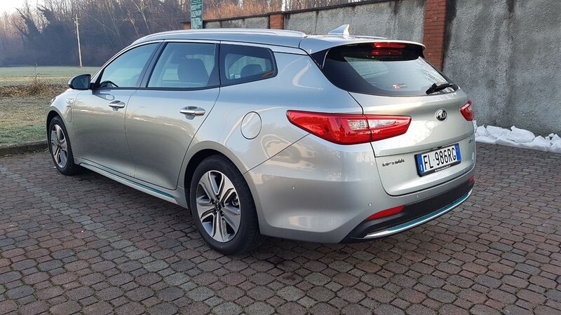 Kia Optima SW | Ibrida, plug-in, e quanti km in elettrico!