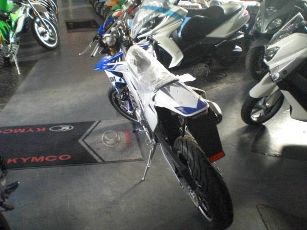 HM CRM F125 X Derapage 4t (5)