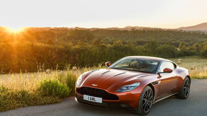 Aston Martin: raffica di richiami negli USA