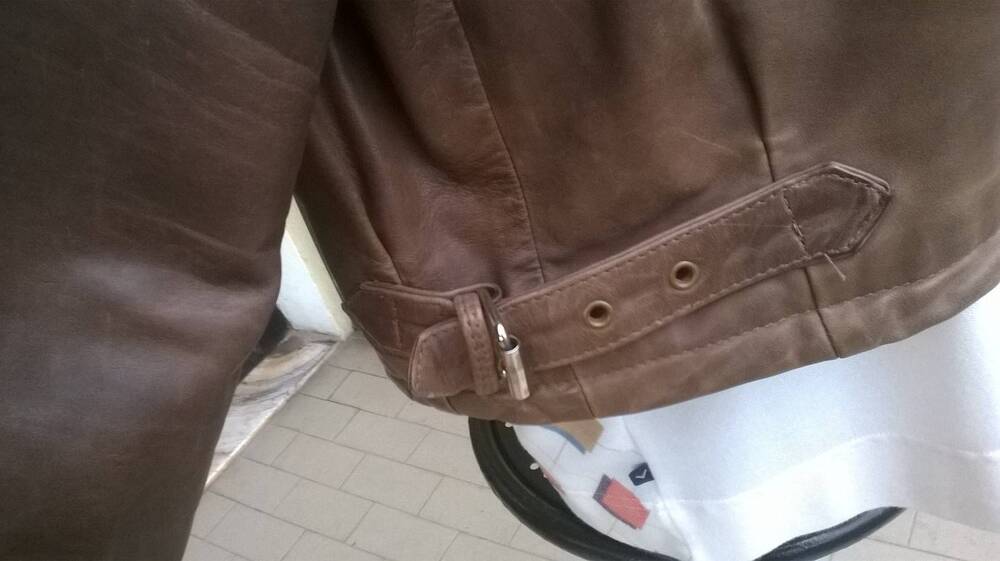 Giacca in pelle Alan Gordon (5)