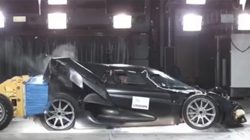 Koenigsegg Regera crash test da incubo [Video]