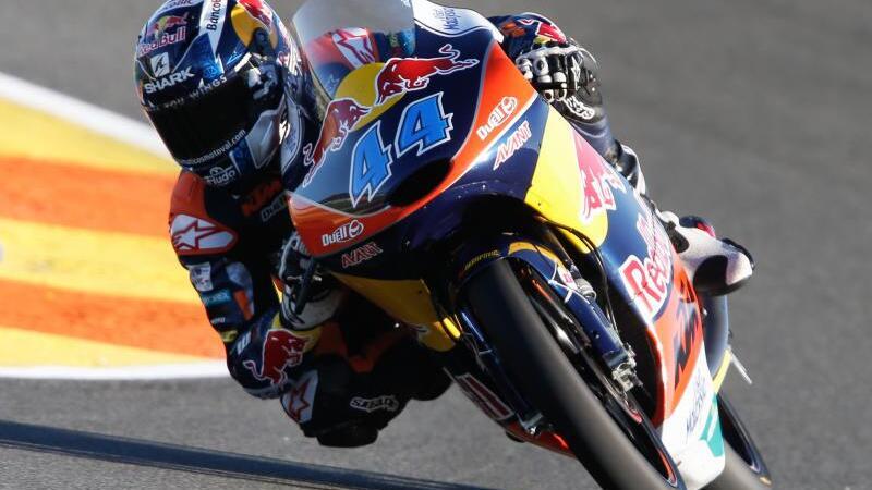 GP di Valencia 2015. Oliveira e Rabat vincono in Moto3 e Moto2