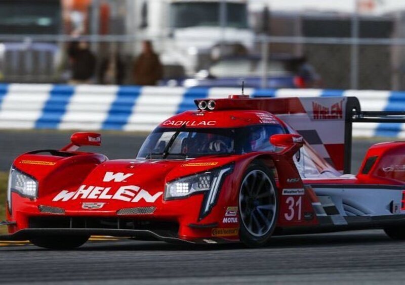 24 Ore di Daytona 2018, Nasr al top nei test. Alonso 12&deg;