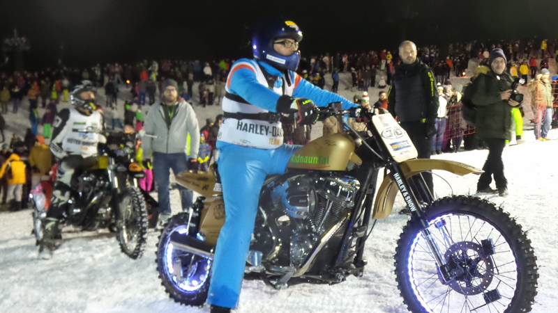 BIKE&amp;SKI. Moto e sci in una sfida epica