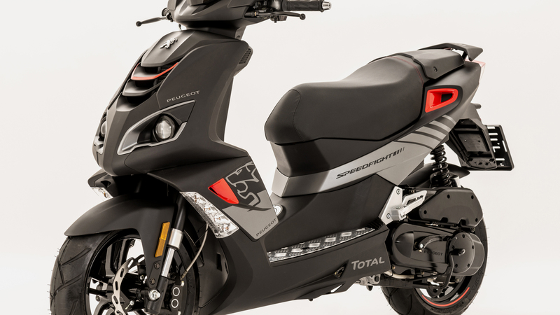 EICMA 2015: Peugeot Speedfight 50 Total Sport