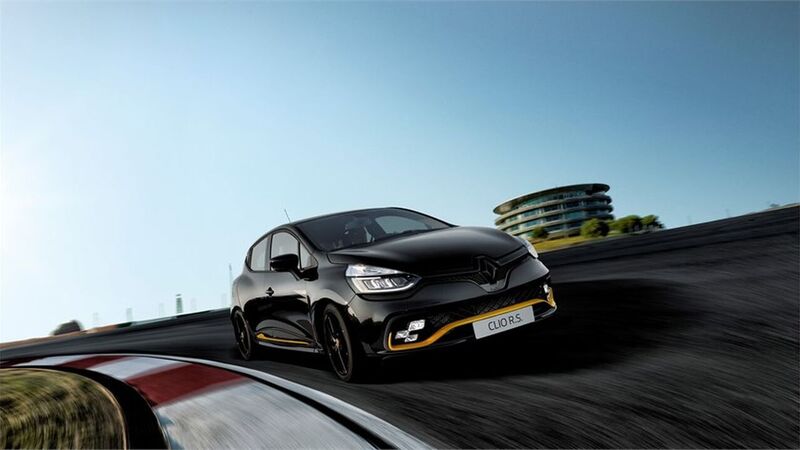 Renault Clio R.S.18, aria di Formula 1