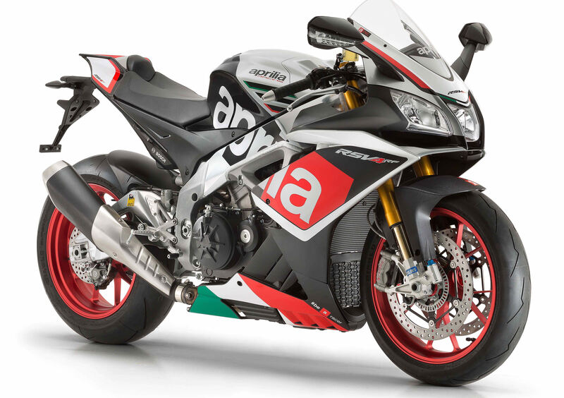 EICMA 2015: RSV4RF 2016