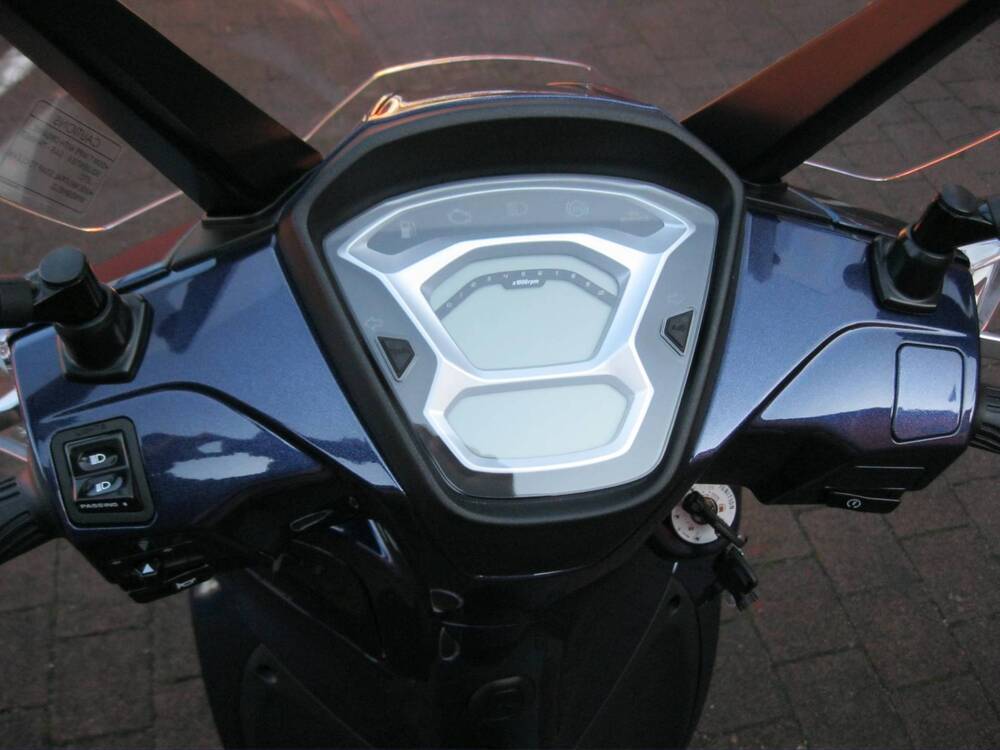 Kymco People 125i S (2018 - 20) (14)