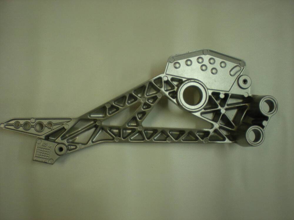 Piastra porta pedana Sx - 82410982B Ducati (2)