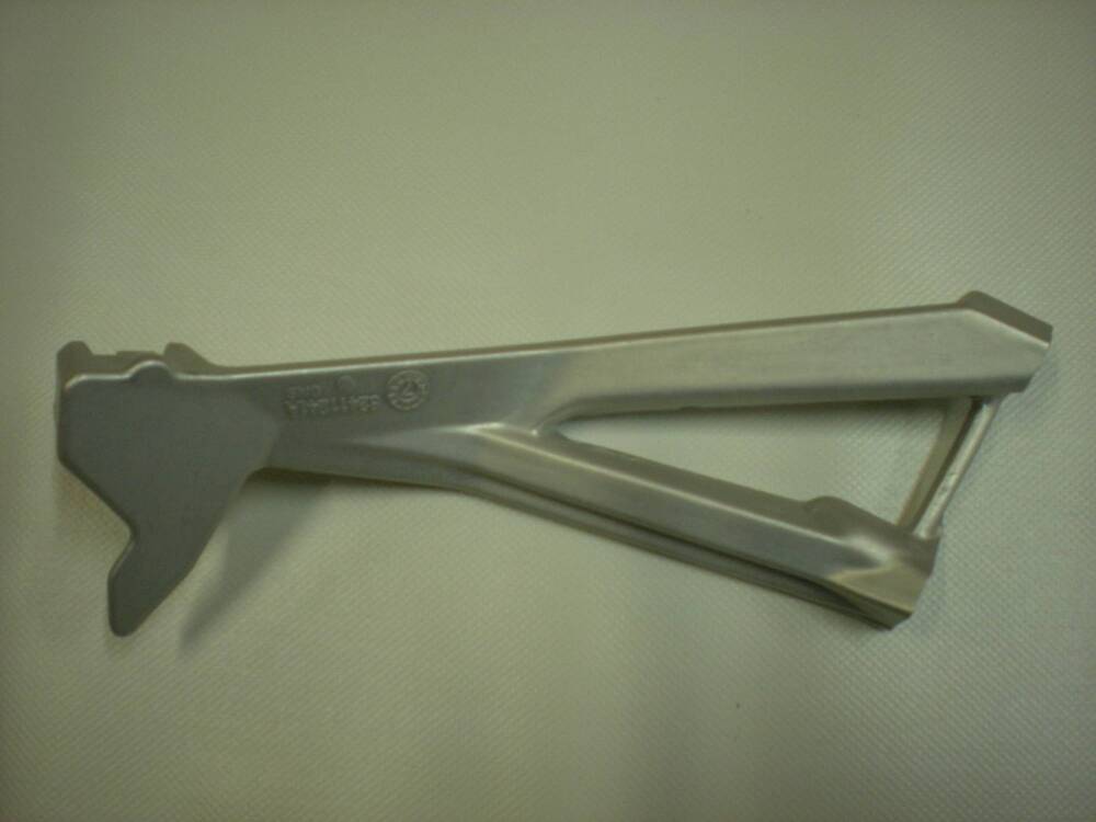 Supporto pedana Posteriore Dx - 82411241A Ducati (2)