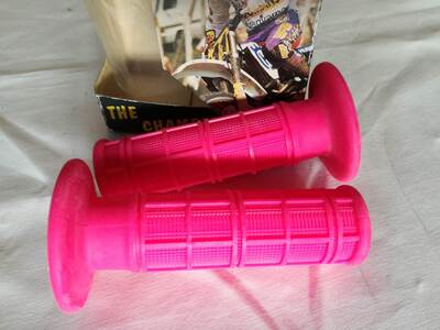 Manopole moto/scooter Ufo Plast